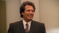 Garry Shandling in The Larry Sanders Show | Image via HBO